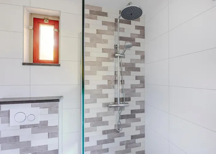 4 - Persoons Lakeside 63 Sauna