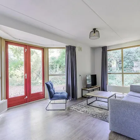 4 - Persoons Lakeside 63 Sauna * Ewijk